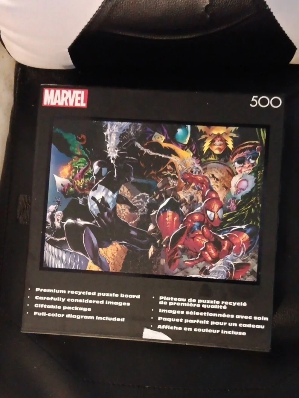 Buffalo Games Noir Select The Amazing Spider-man 500-Piece 21.25 x 15-inch Inter